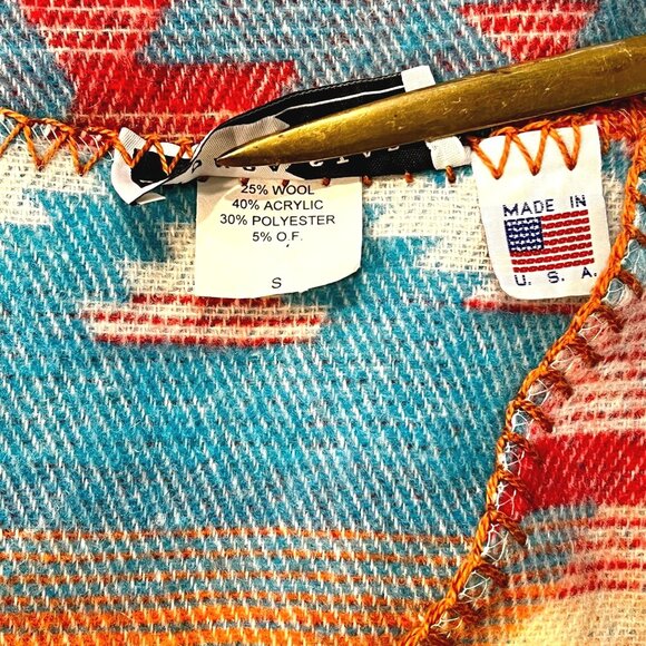 Womens Fall Soft Wool Blend Blanket Vest Fringe Western Aztec Pattern Outerwear - Picture 8 of 10